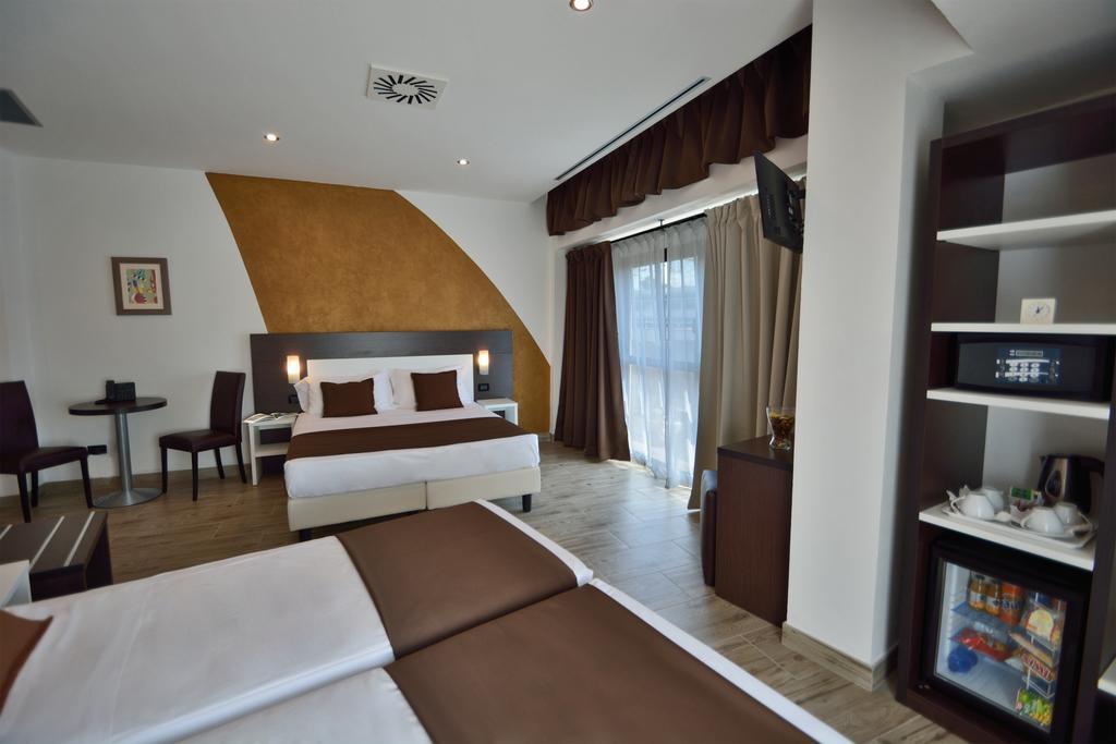 Hotel Luxor Floransa Dış mekan fotoğraf