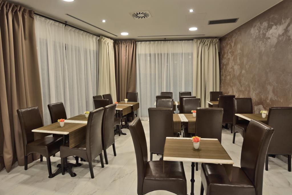Hotel Luxor Floransa Dış mekan fotoğraf