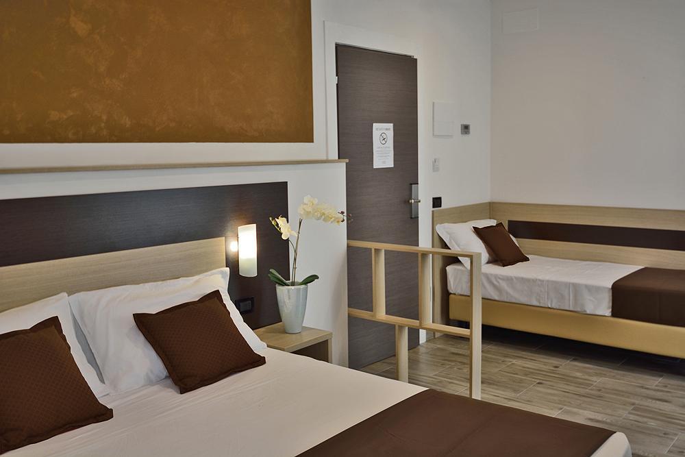 Hotel Luxor Floransa Dış mekan fotoğraf