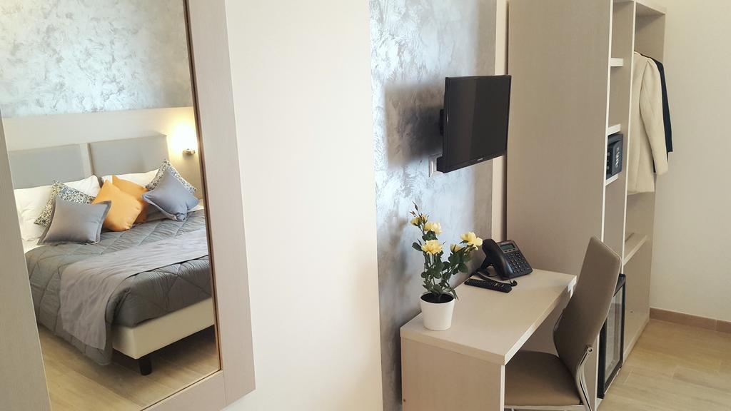 Hotel Luxor Floransa Dış mekan fotoğraf